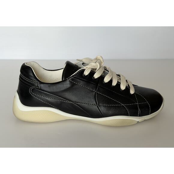 Prada Men\'s Black Nappa Leather Soft Sneakers 9 US (8 Prada) 2EE429 main image 16